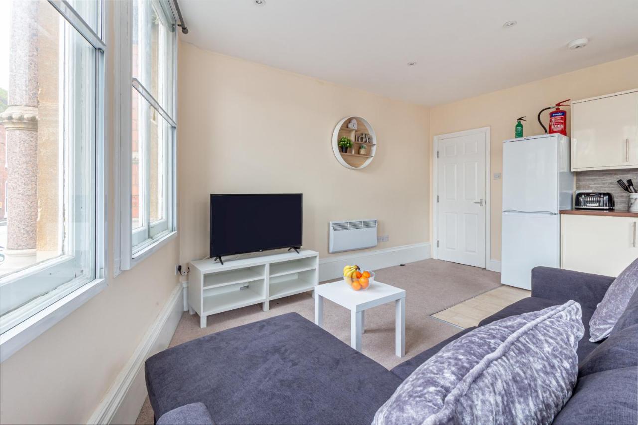Guest Homes - Trinity Flat Worcester Luaran gambar